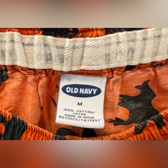 Old Navy Pajama Pants. Size Medium. - Picture 3 of 3